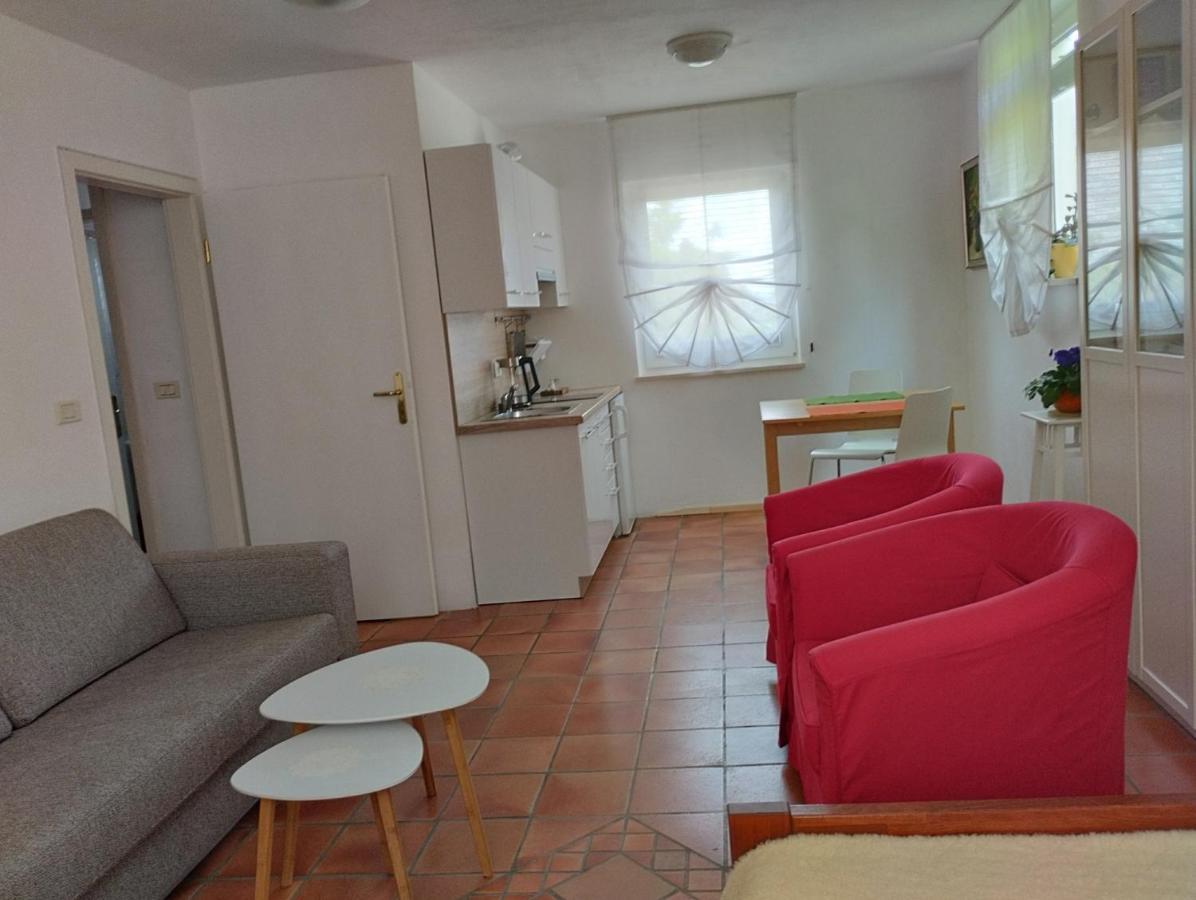 Apartma Oljka Pomjan Šmarje Zewnętrze zdjęcie